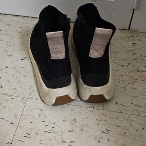 Zara stretchy shose